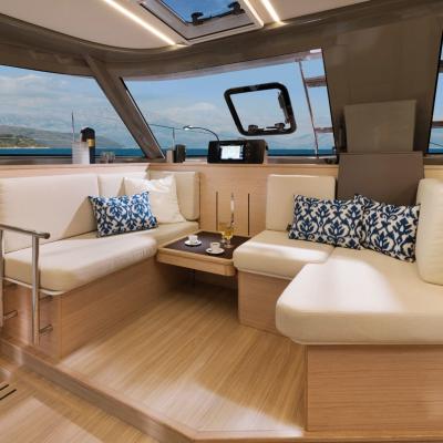 Nautitech40 Quadrato